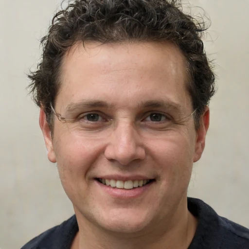Jonas K.